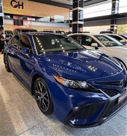 تۆیۆتا کامری